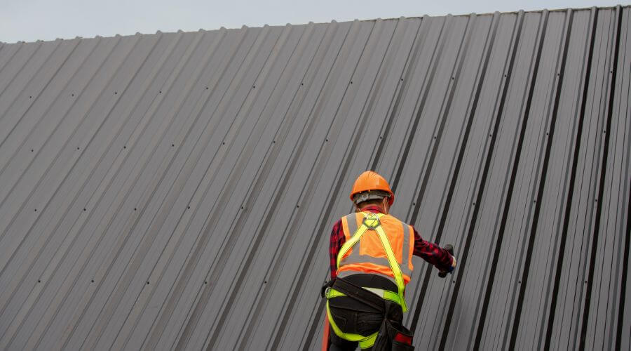 Professional metal roof installation in Evansville, WY